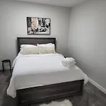Serene Haven - 1 Bedroom Apartment.
