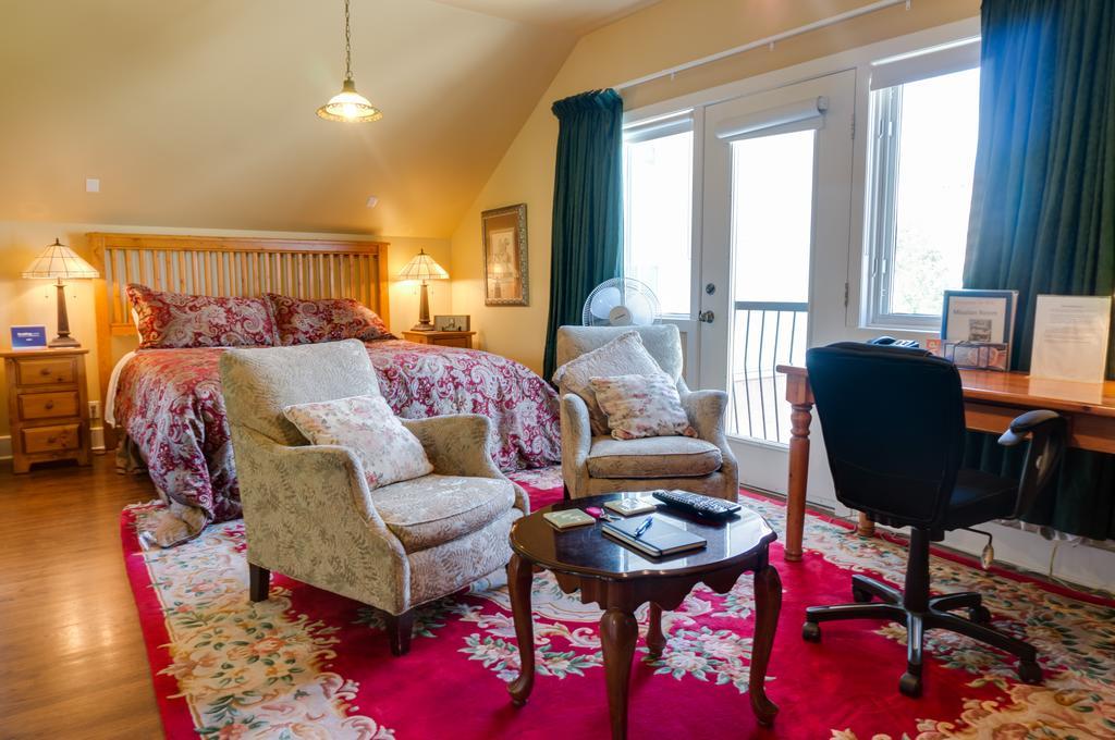 Westways Guest house 3*