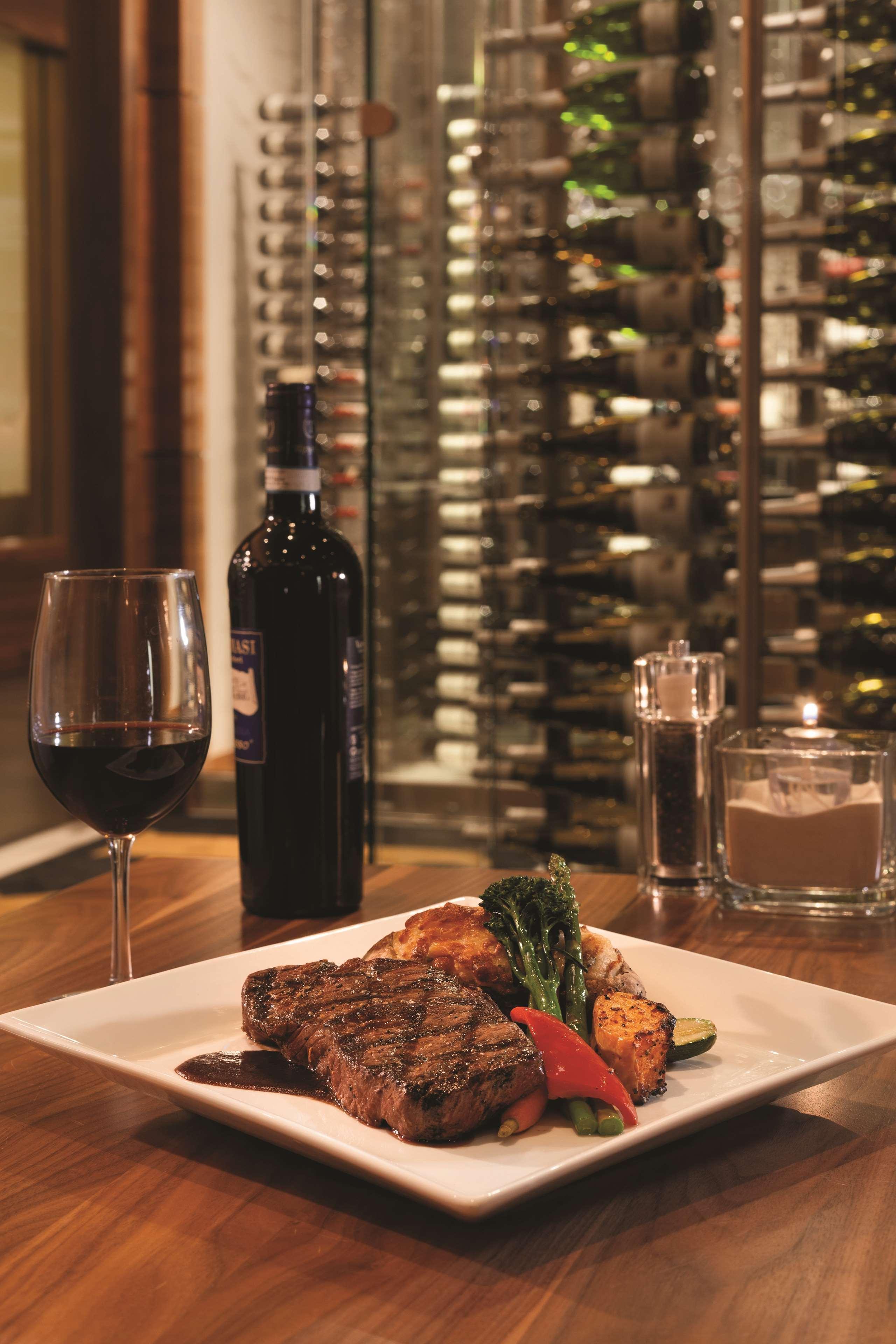 Radisson & Conference Centre Airport Hotel Calgary