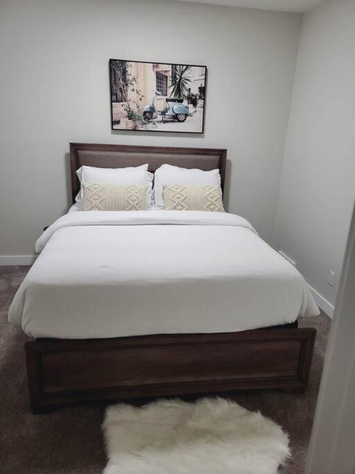 Serene Haven - 1 Bedroom Apartment. Apartment *