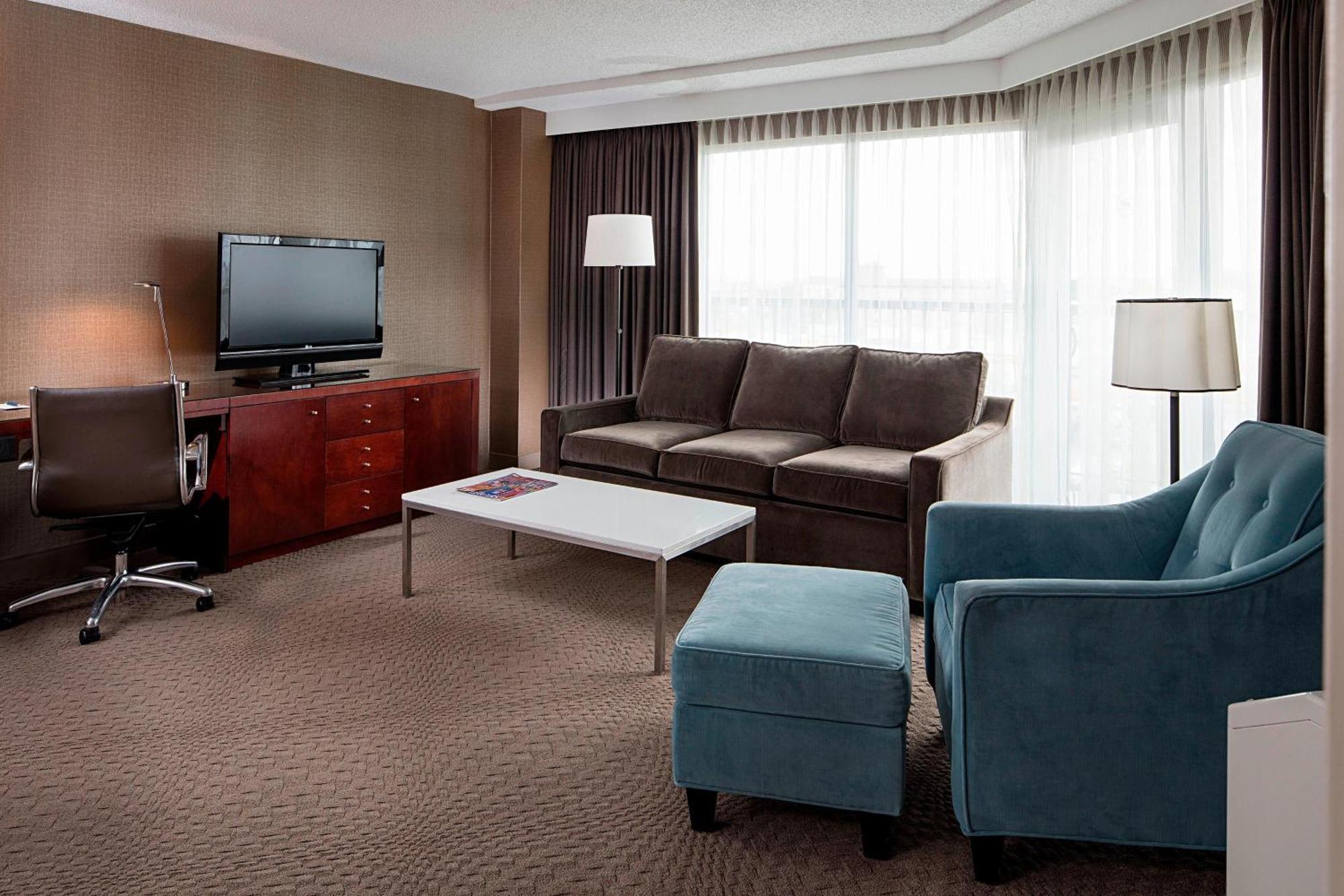 Sheraton Cavalier 4* Calgary