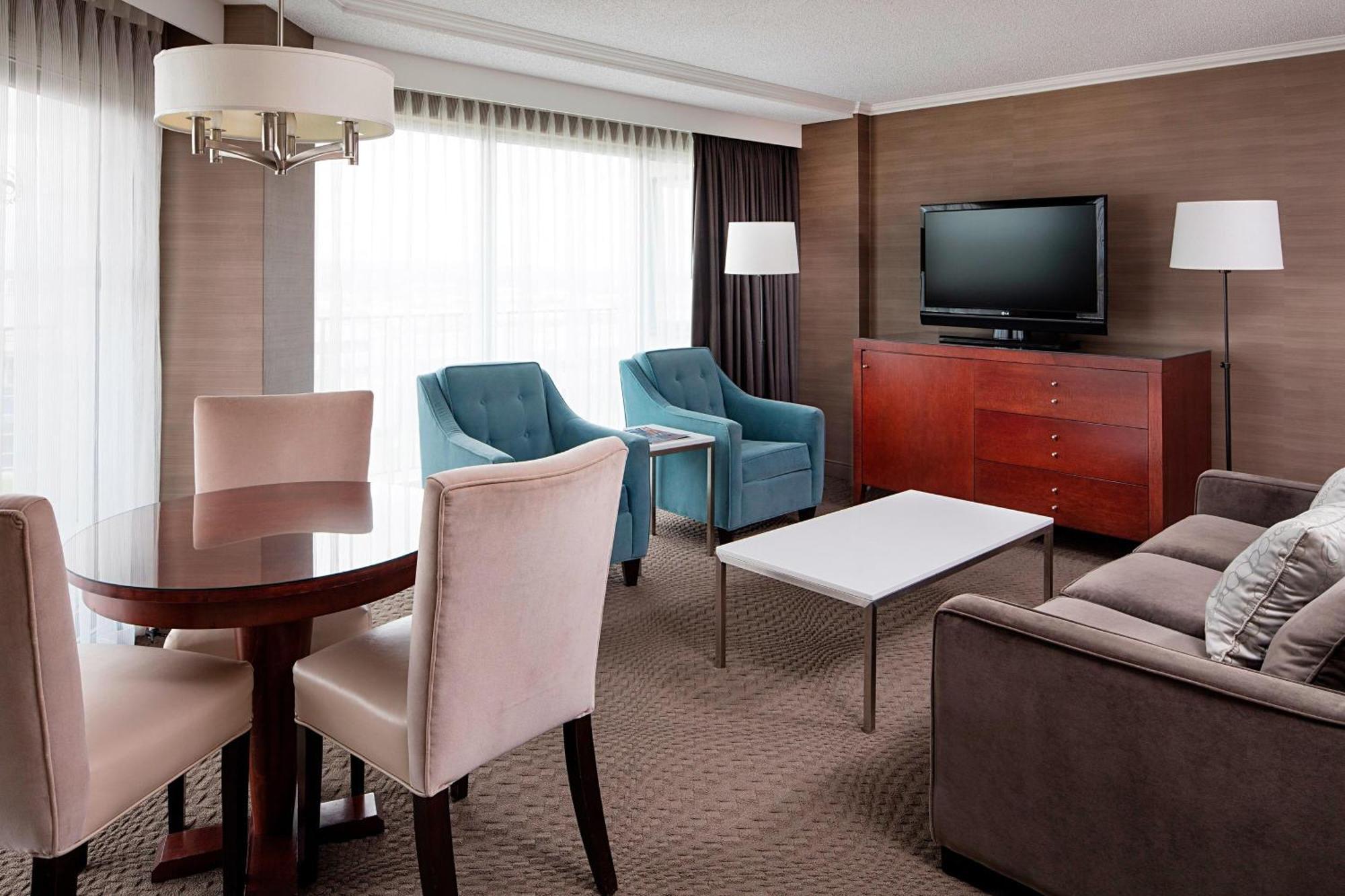 Sheraton Cavalier
