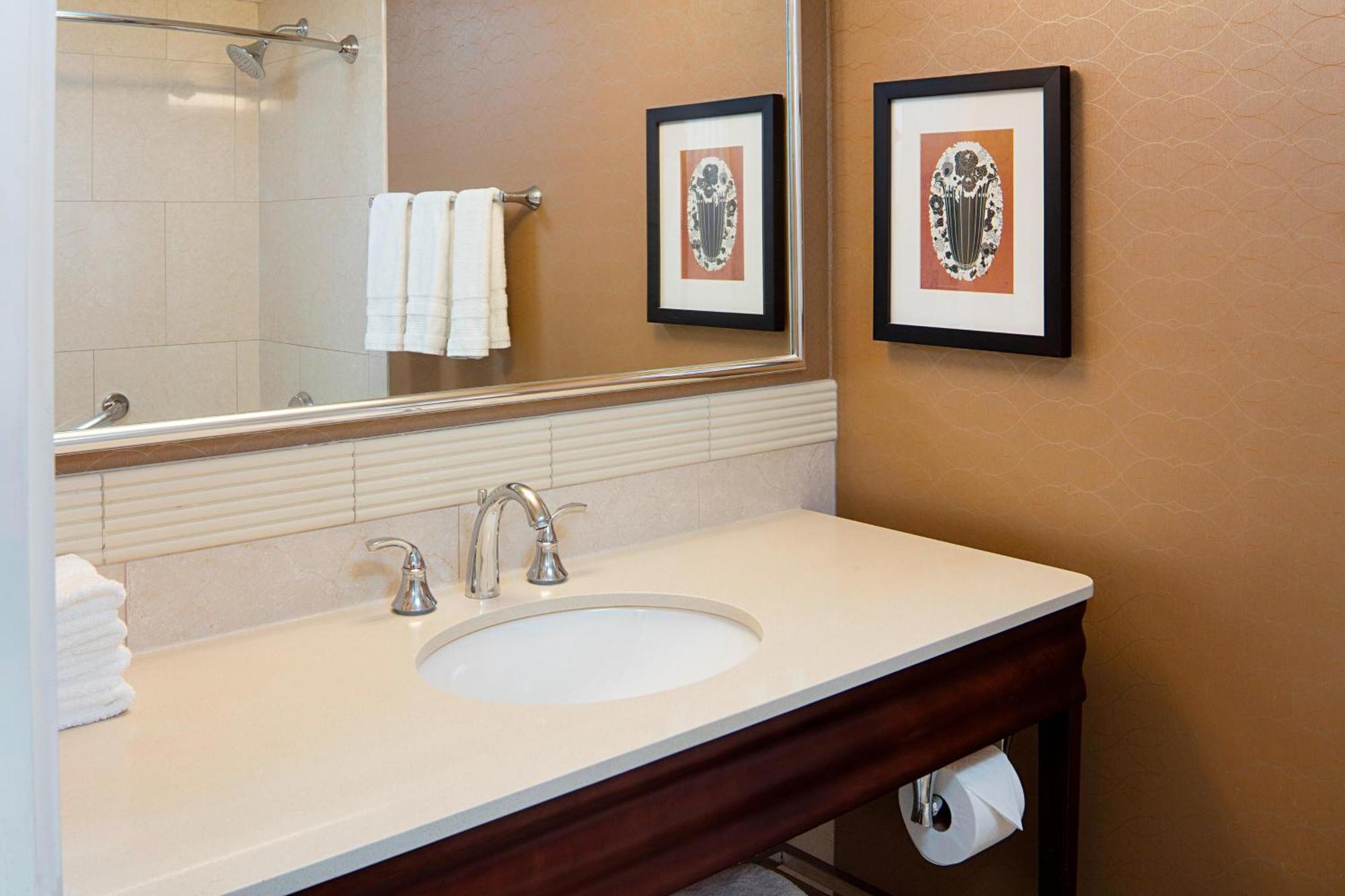 Sheraton Cavalier Hotel Calgary