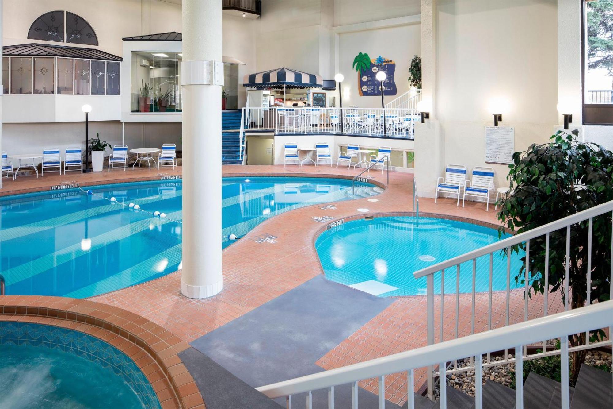 Sheraton Cavalier Hotel Calgary