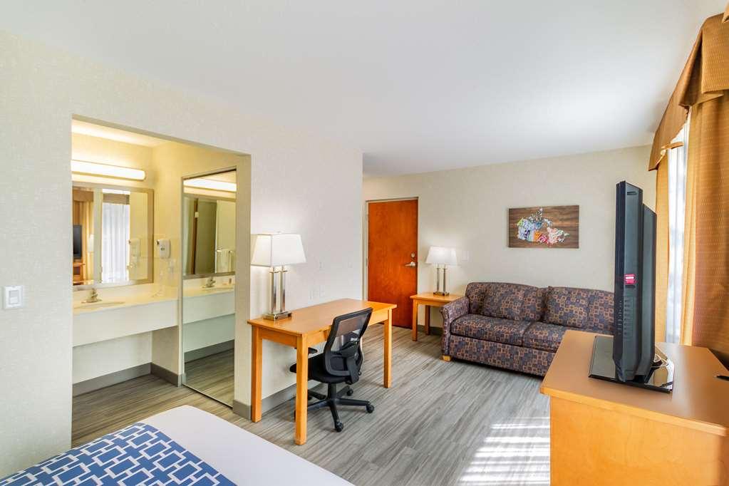 Hotel Econo & 2*