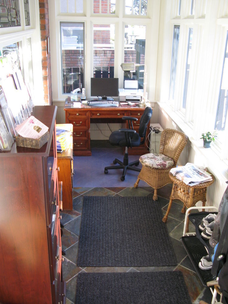 Westways Guest house Calgary