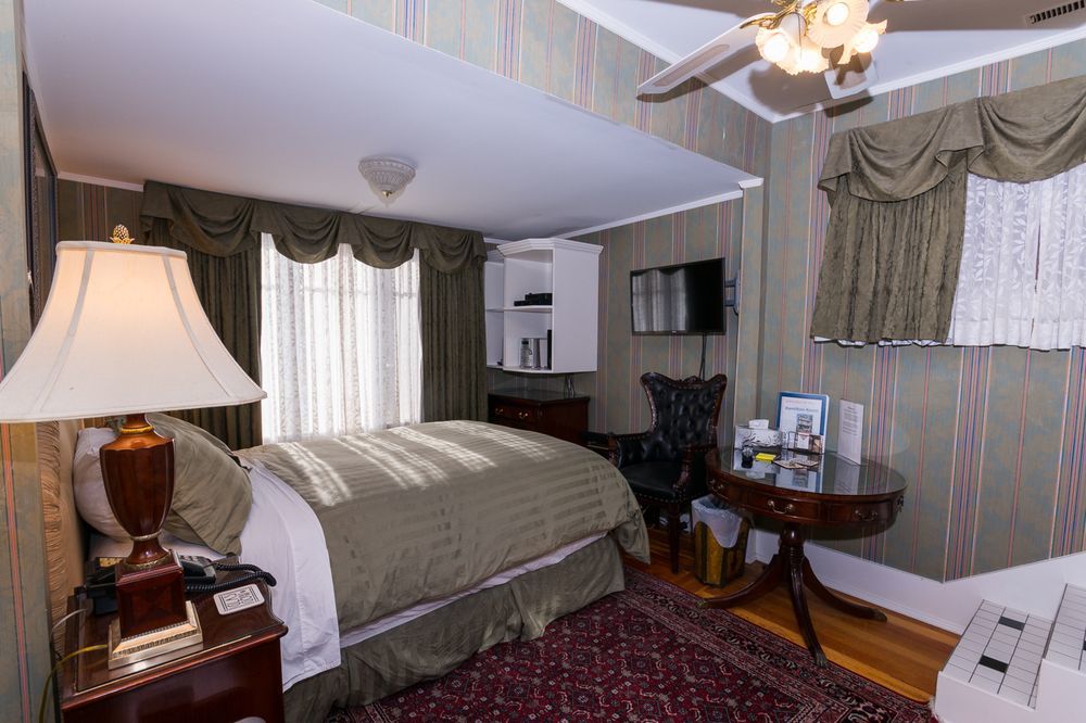 Westways Guest house Calgary