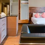 Nuvo Hotel Suites For Residence