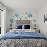 Luxury-4Bed With Ac-86\