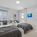 Luxury-4Bed With Ac-86\