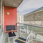 Upscale 2Br Condo - King Bed - Stunning City Views
