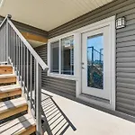 Brand New Executive Suite