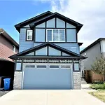 Luxury Retreat For Large Groups