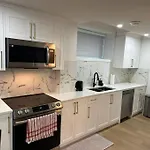 Guest Suite In Southwest Calgary