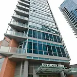 Executive Suites By Roseman - Keynote
