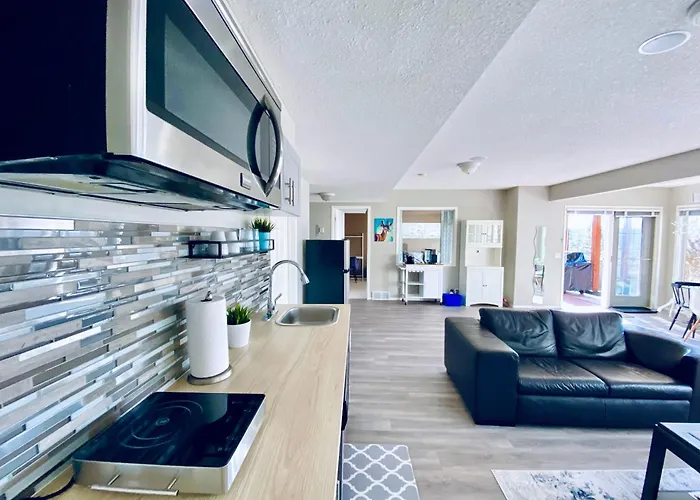 Private, Spacious, & Bright Home