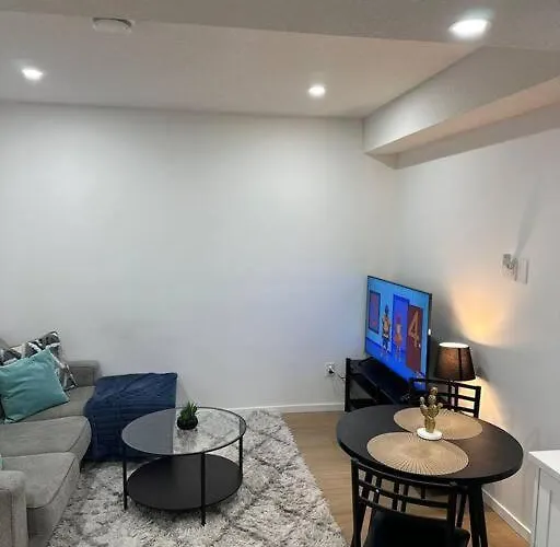 Guest Suite In Southwest Calgary