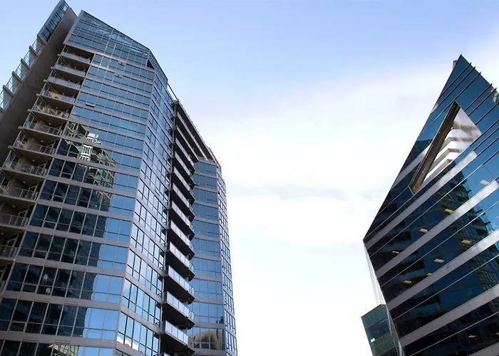 Executive Suites By Roseman - Keynote