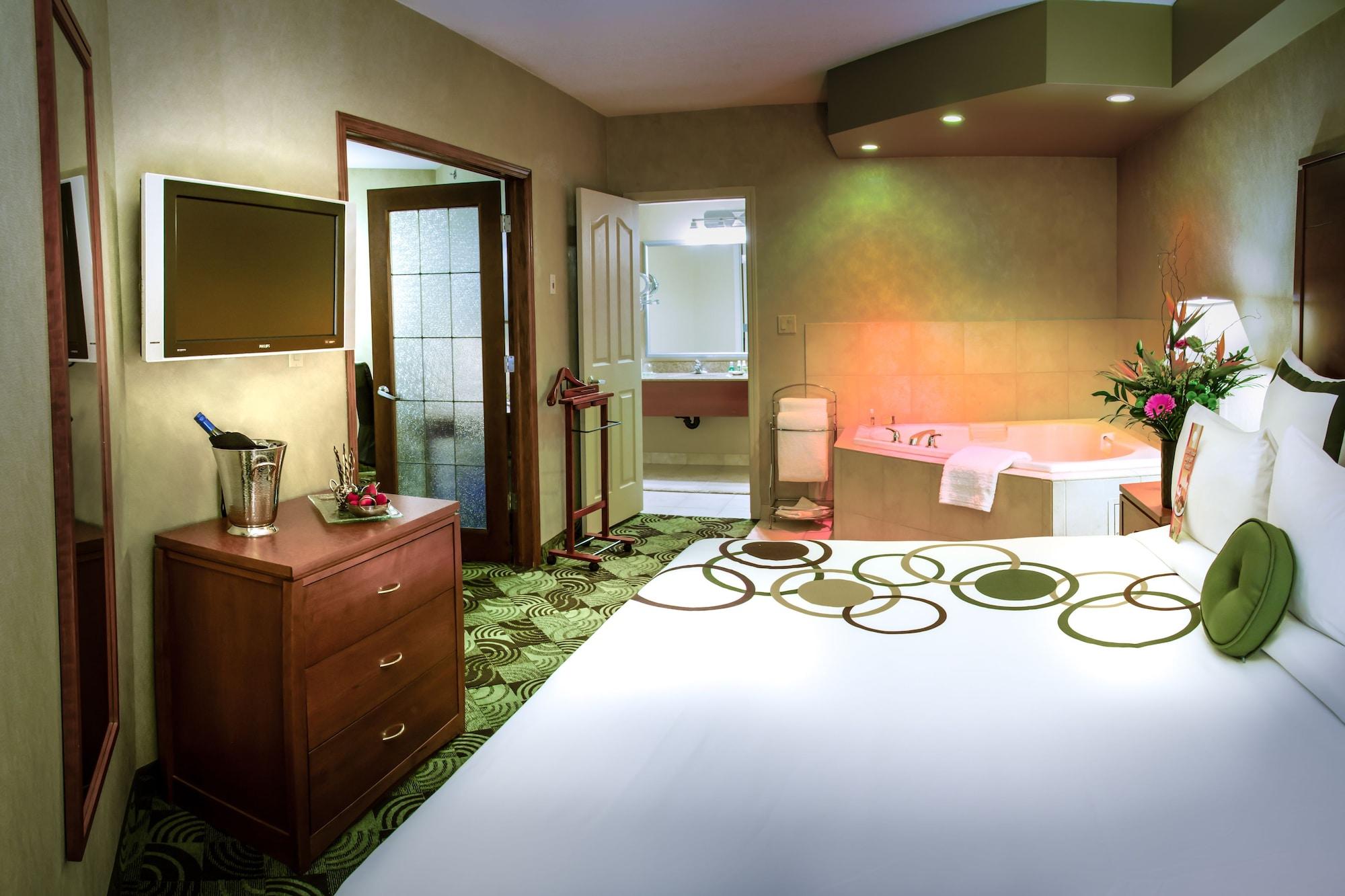 Hotel Deerfoot And Casino