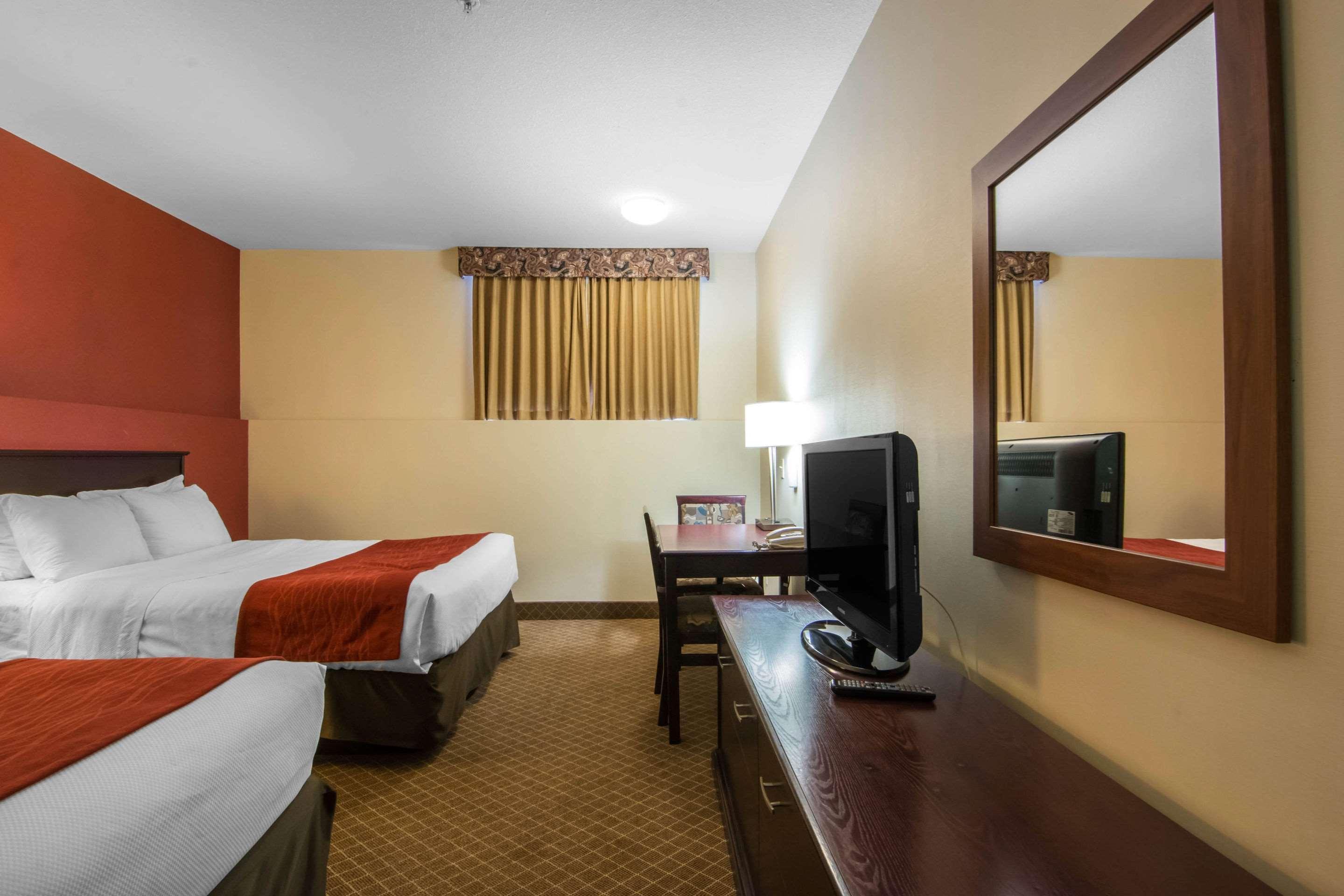 Hotel Comfort & Airport South Calgary