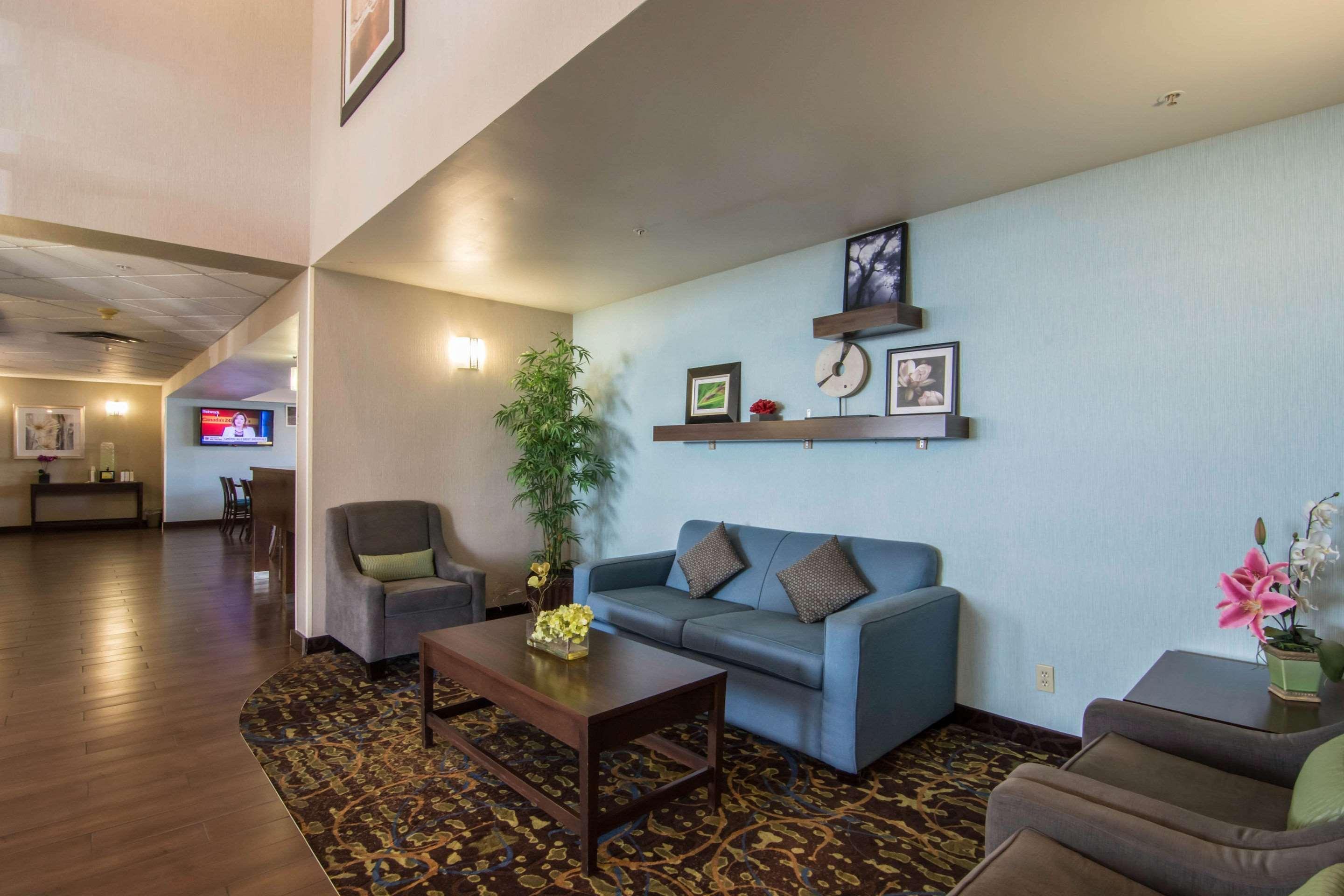 Hotel Comfort & Airport South