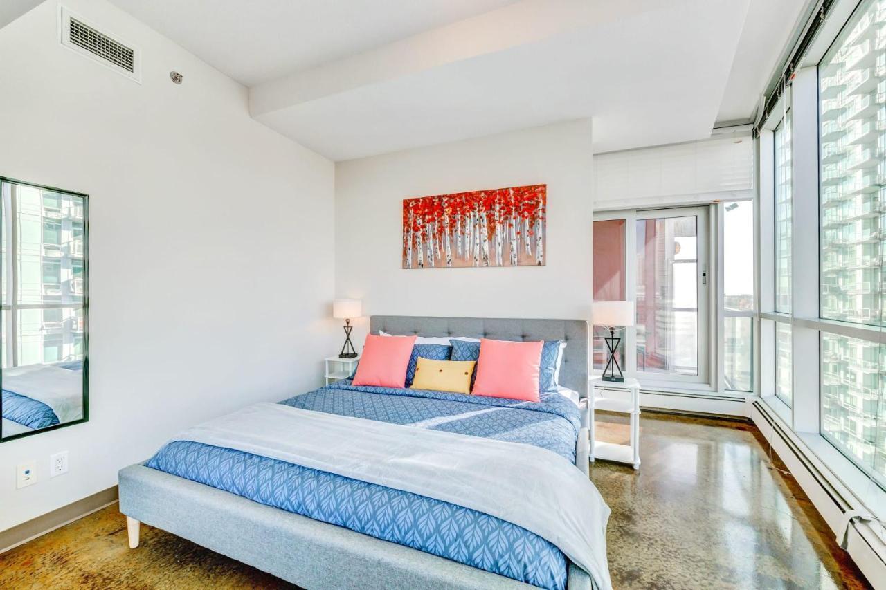 Modern 2br Apt - Dt W Views Apartment Calgary
