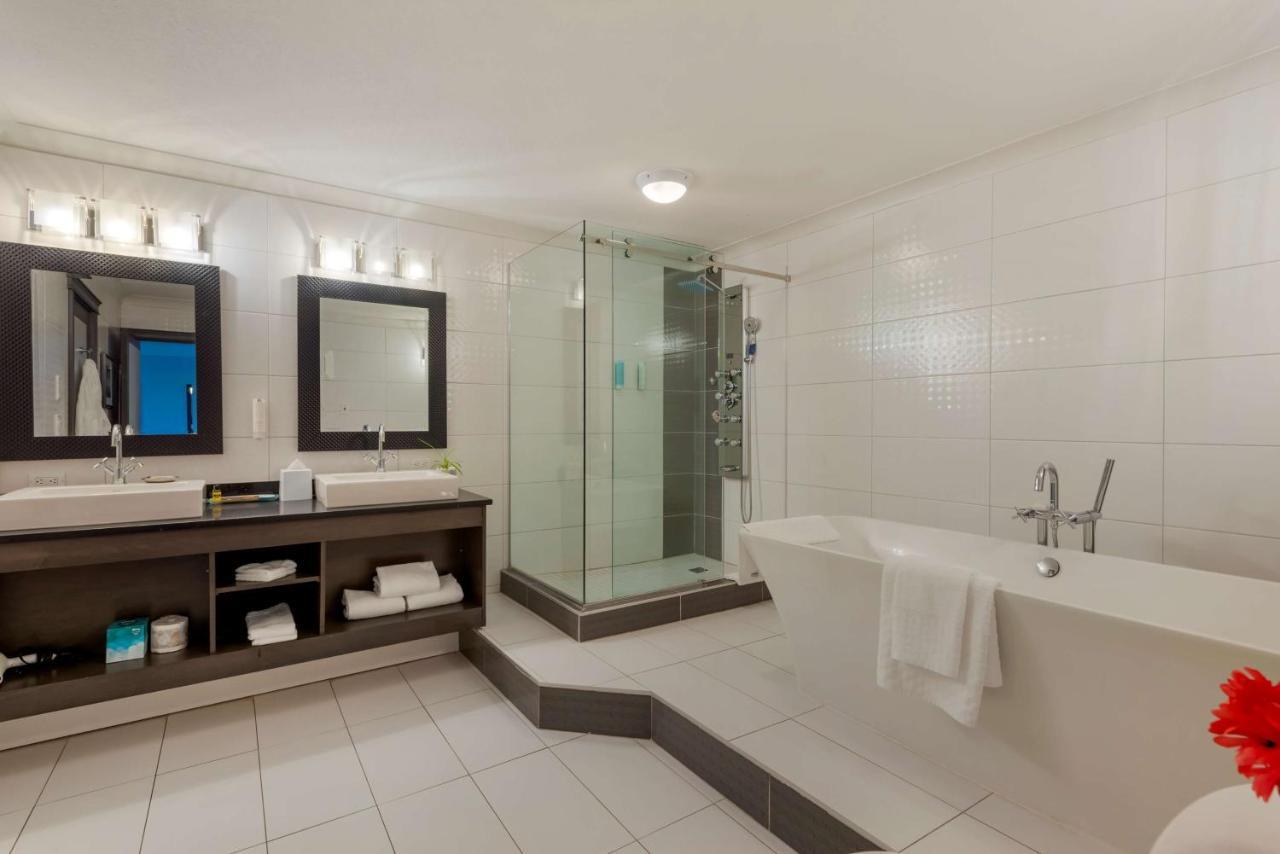 Western Village Park Hotel