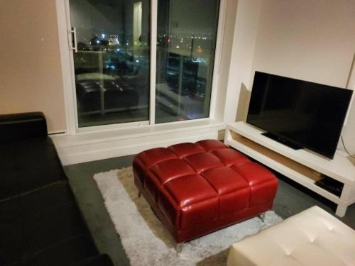 Furnished 1 Bedroom In East Village By Signature Suites Ltd Apartment Calgary