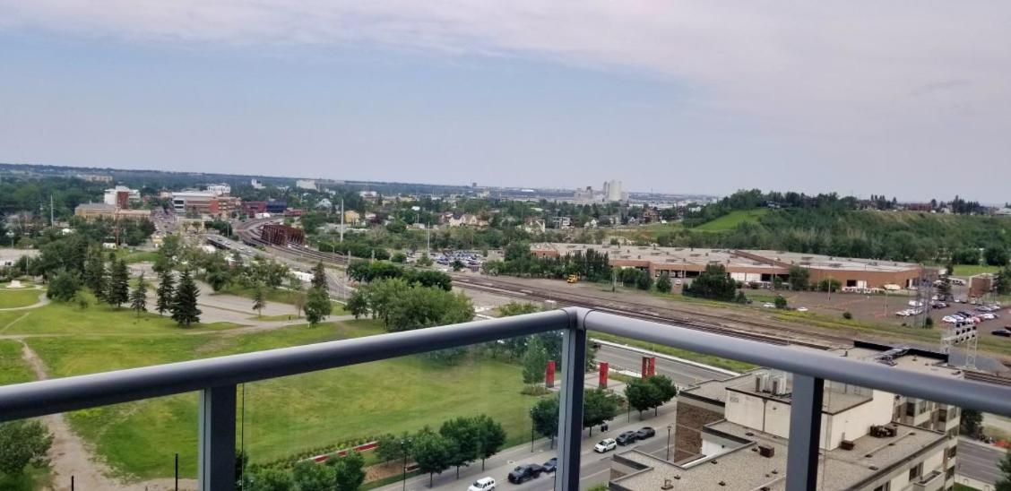 Furnished 1 Bedroom In East Village By Signature Suites Ltd Apartment Calgary