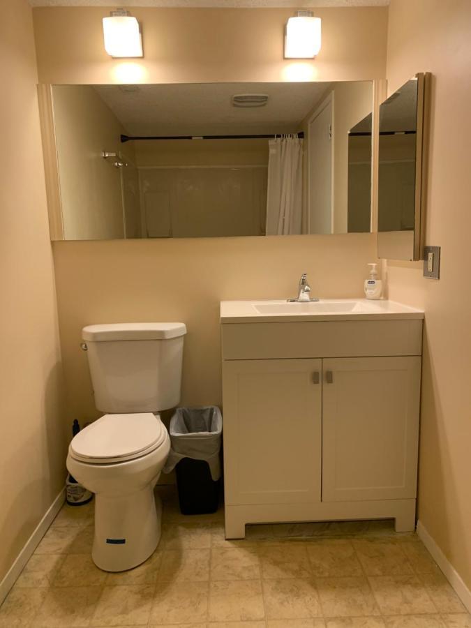 Mt Pleasant Nw 2 Bedrooms 500 *