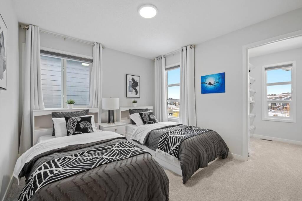 Holiday home Luxury-4bed With Ac-86