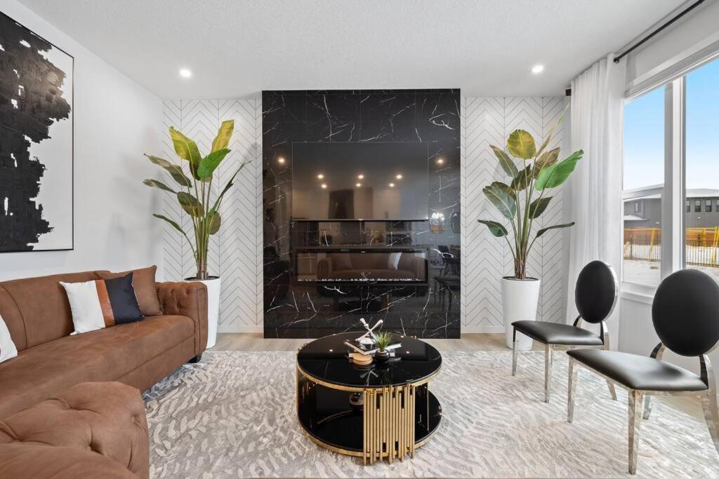 Luxury-4bed With Ac-86
