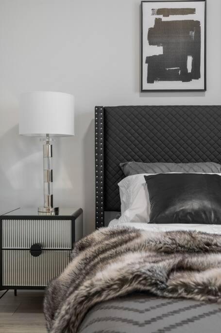 Luxury-4bed With Ac-86