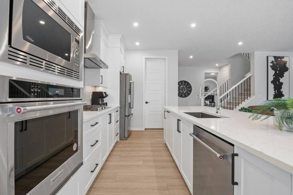 Luxury-4bed With Ac-86
