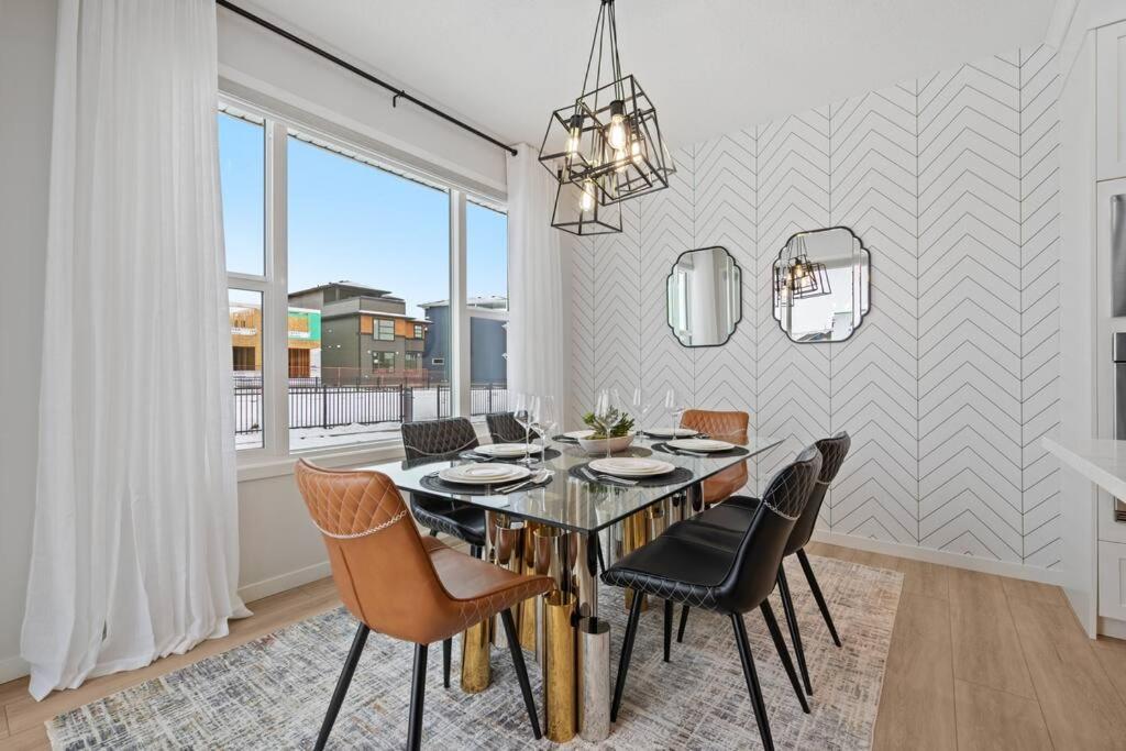 Luxury-4bed With Ac-86