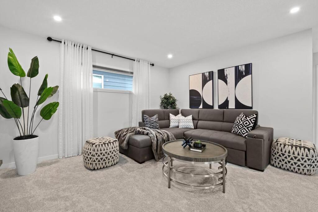 Holiday home Luxury-4bed With Ac-86