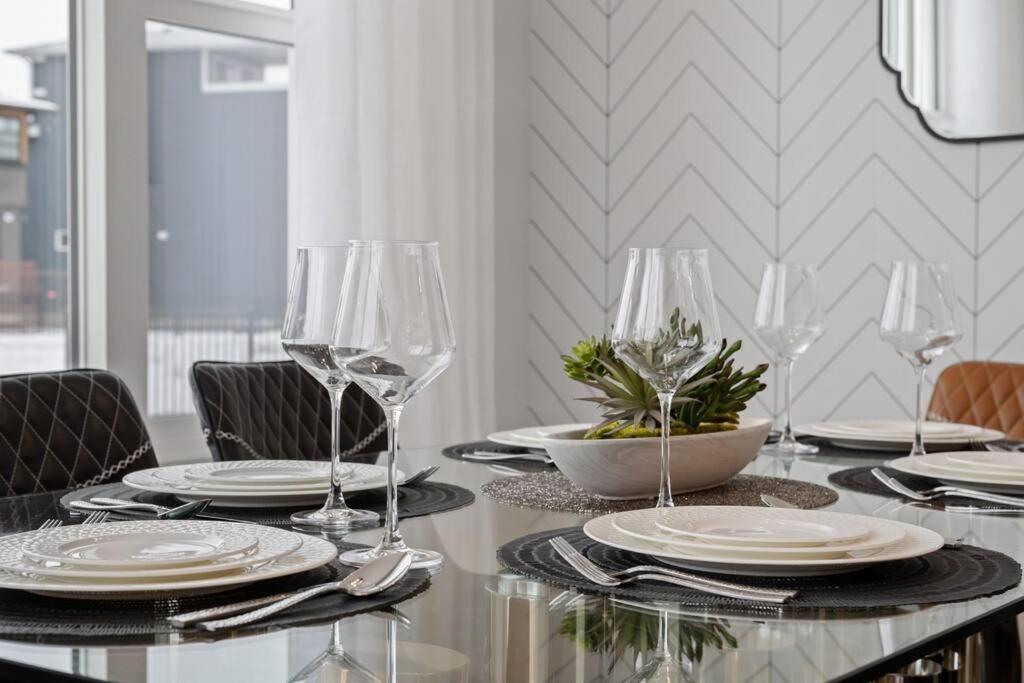 Luxury-4bed With Ac-86
