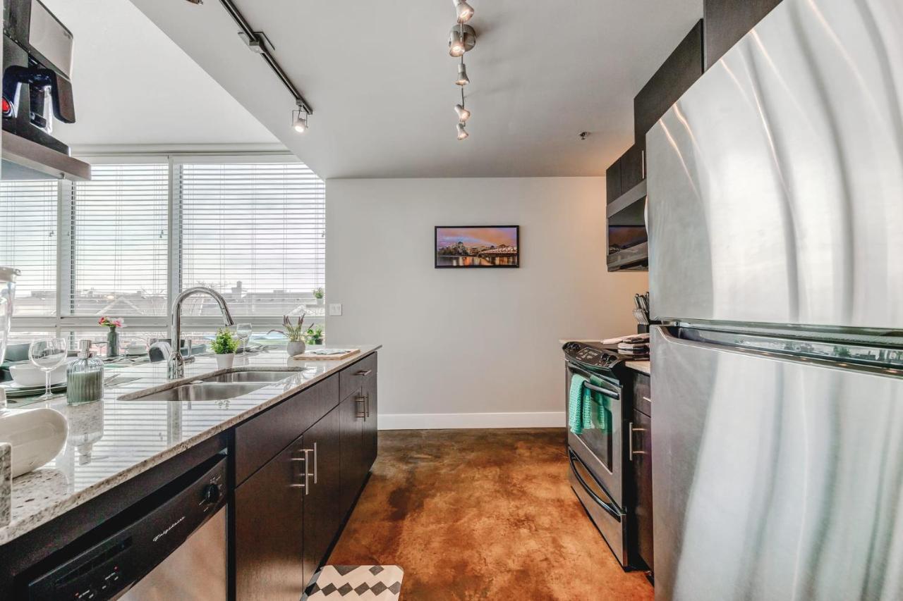 Holiday home Upscale 2br - King Bed - Stunning Views