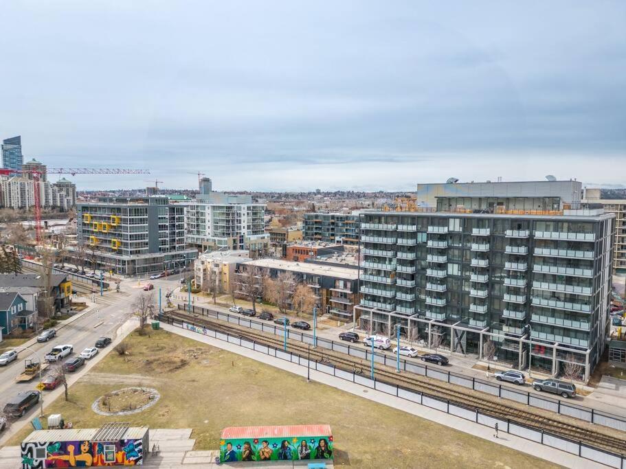 Chic 1br Kensington Unit W/parking Calgary