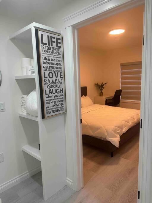 Sun Light Kissed Cozy - Modern Boho Paradise Apartment *