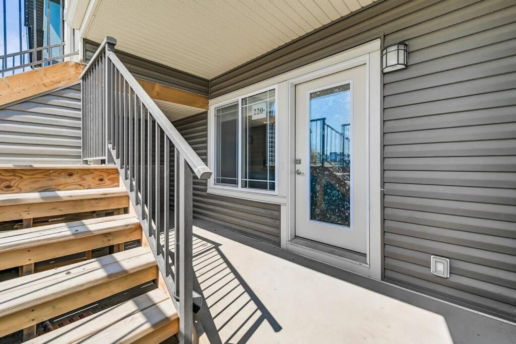 Apartment Brand New Executive