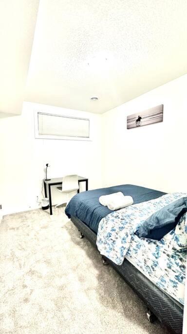 The Cozy Nest * Calgary