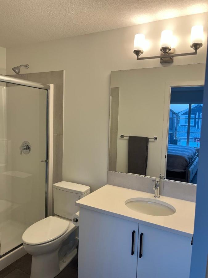Entire4bedroomhomekingparkingkitchenwasherdryerfastwifi Holiday home *