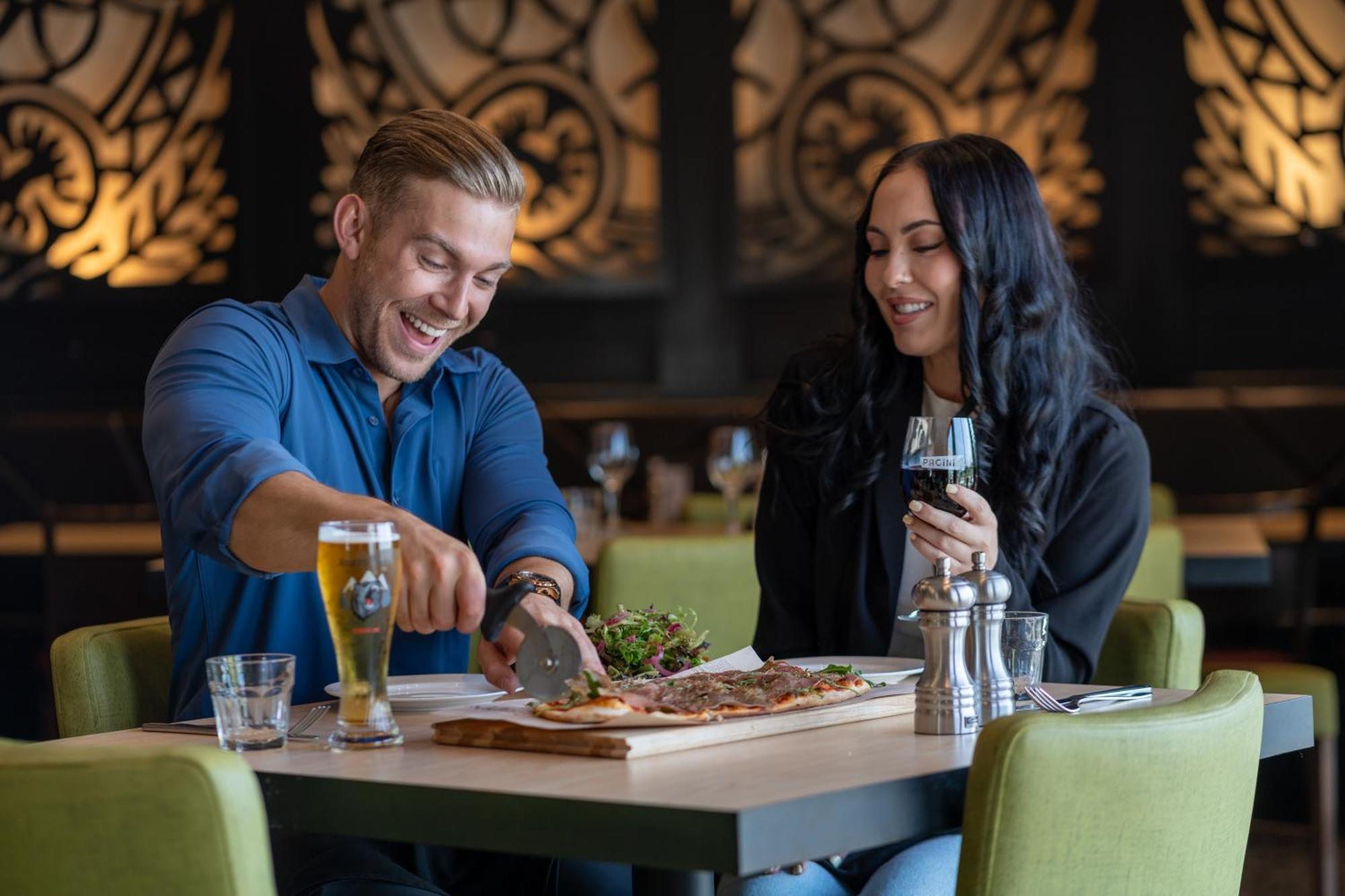 Acclaim By Clique Hotel Calgary