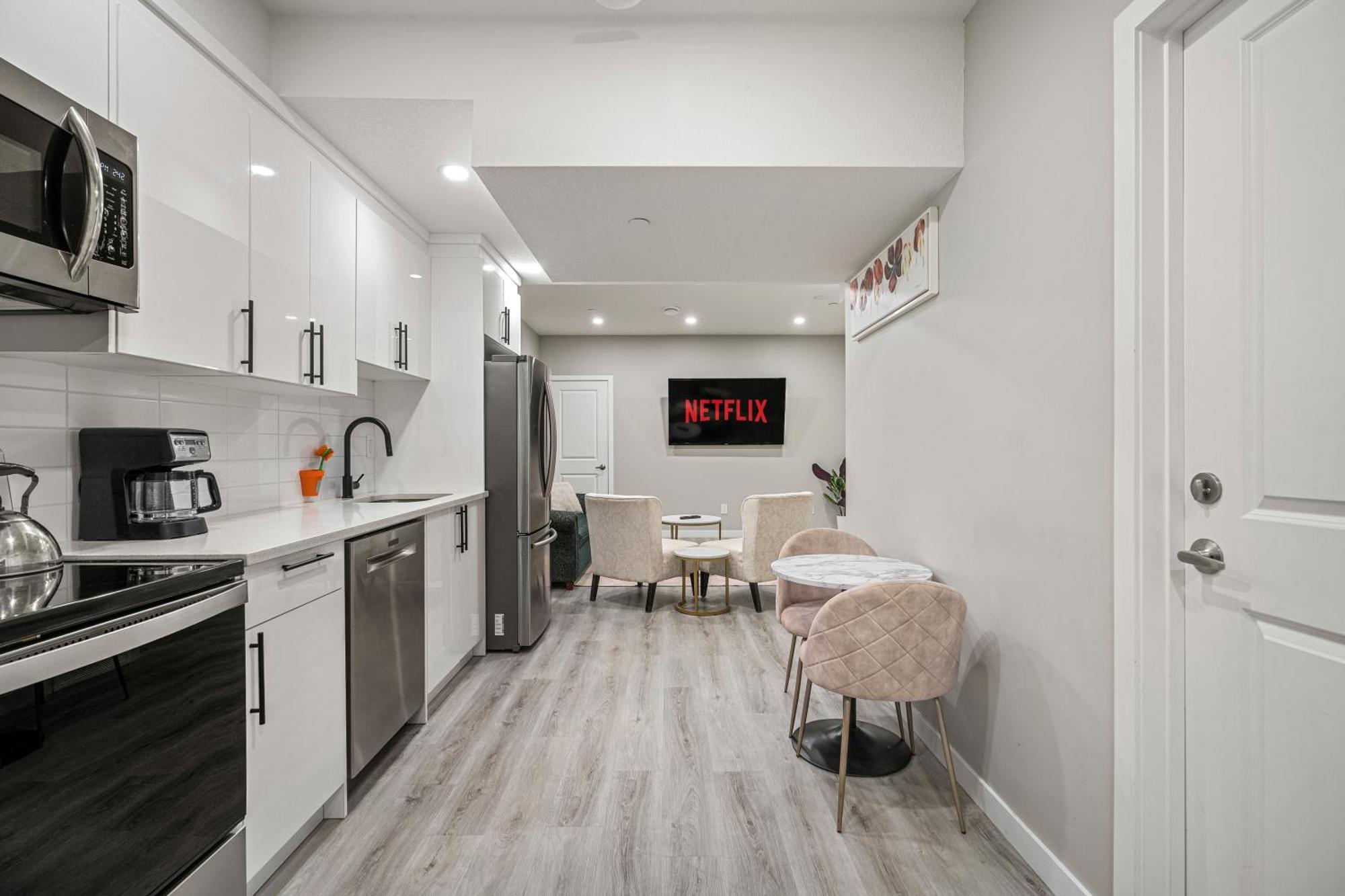 2 Bedroom, 3 Bed *