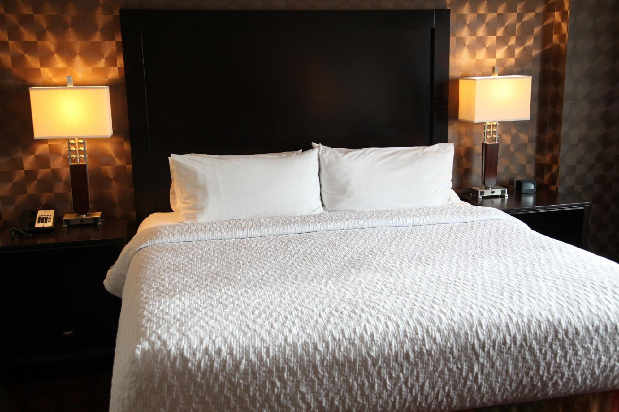 Hotel Homewood Airport 3*