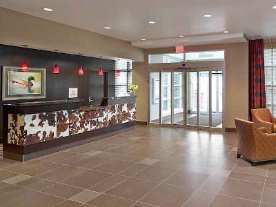 Hotel Homewood Airport
