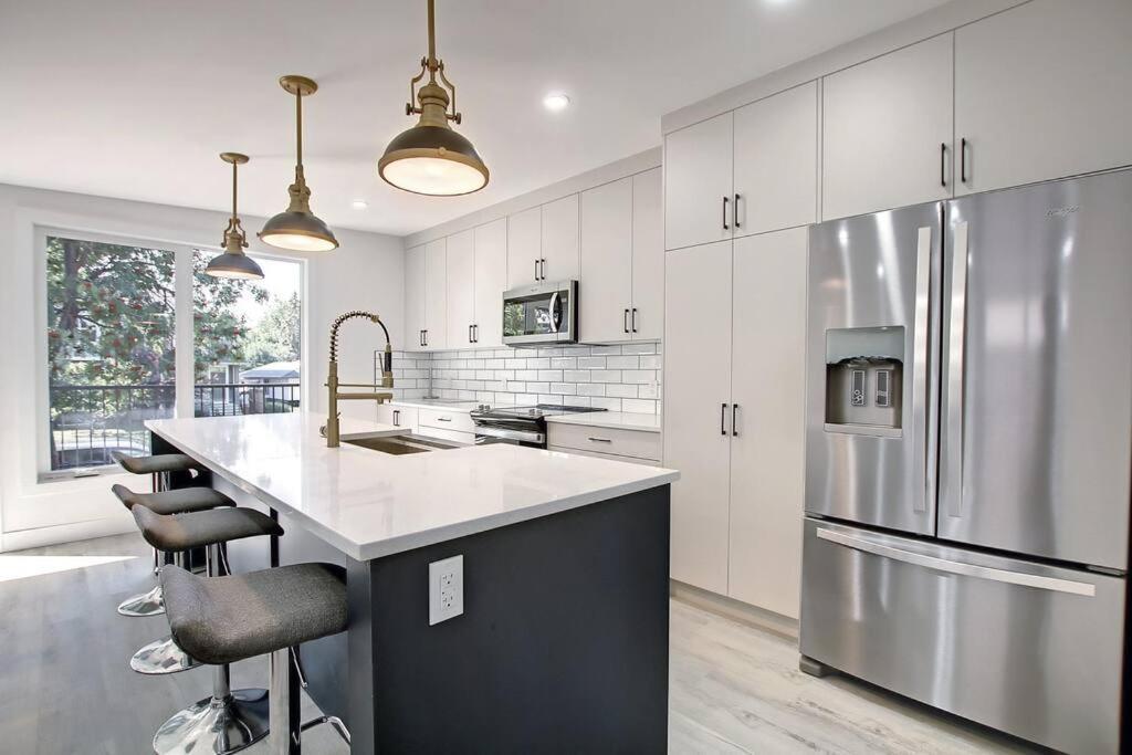Apartment Tirana In Glenbrook Close To Downtown *