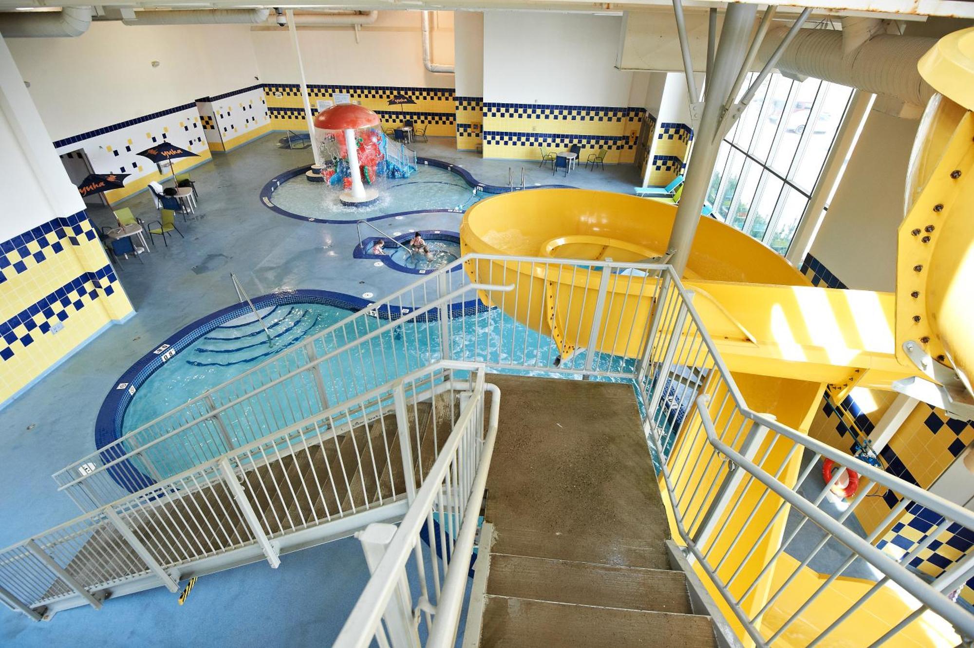 Hotel Deerfoot And Casino 4*