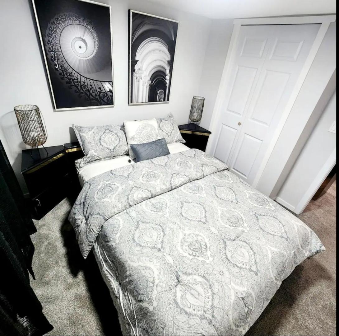 Aurora Legal Apartment
